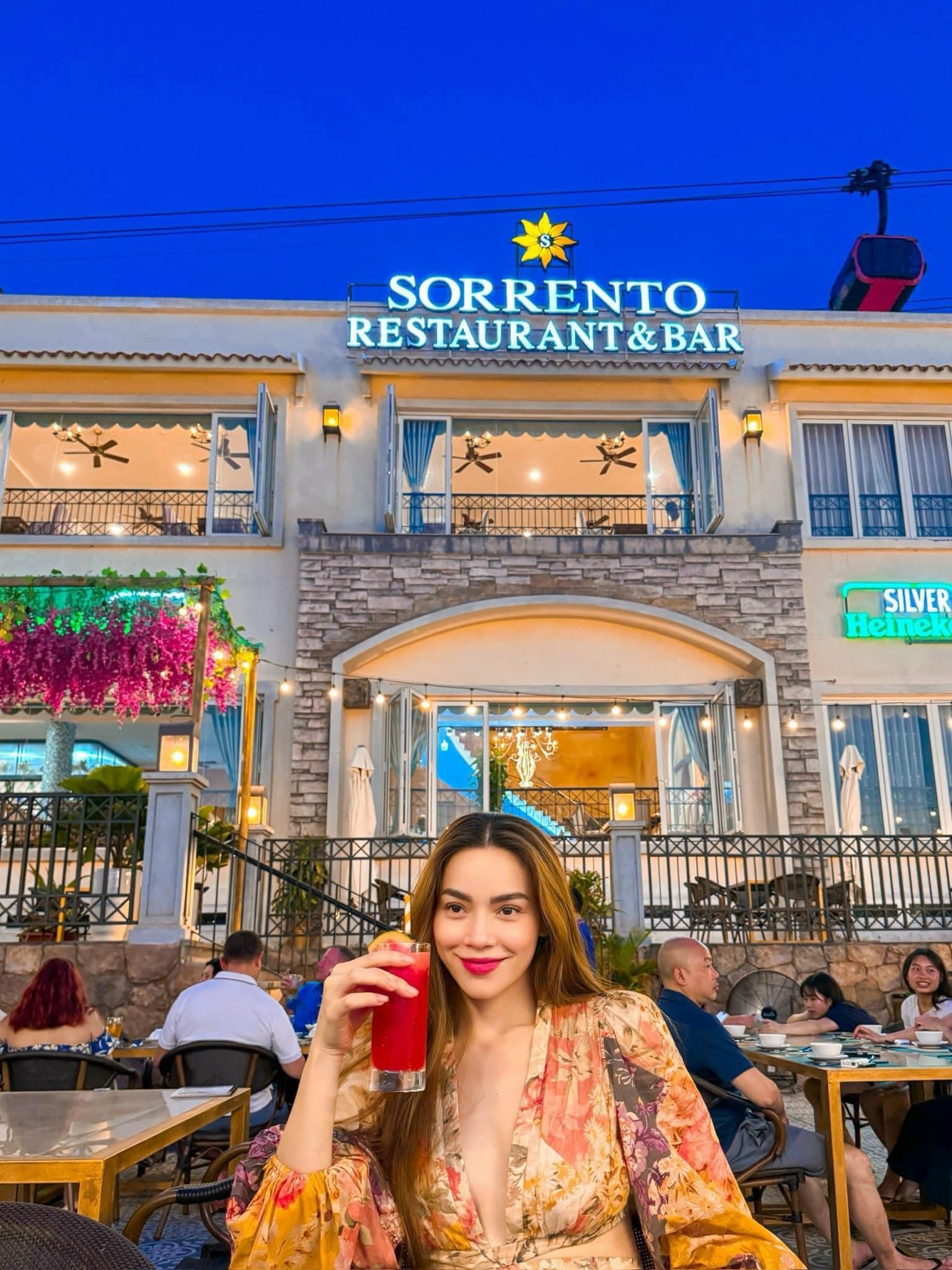 Nhà hàng ngon thị trấn Hoàng Hôn Sunset Town Phú Quốc 11 nha hang Sorrento Restaurant & Bar